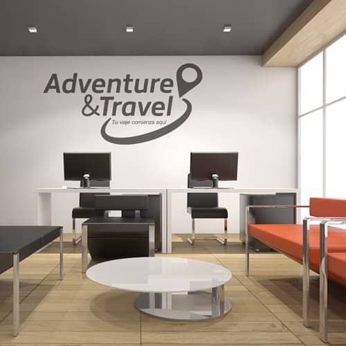 Diseño de logotipo para empresa Adventure & Travel